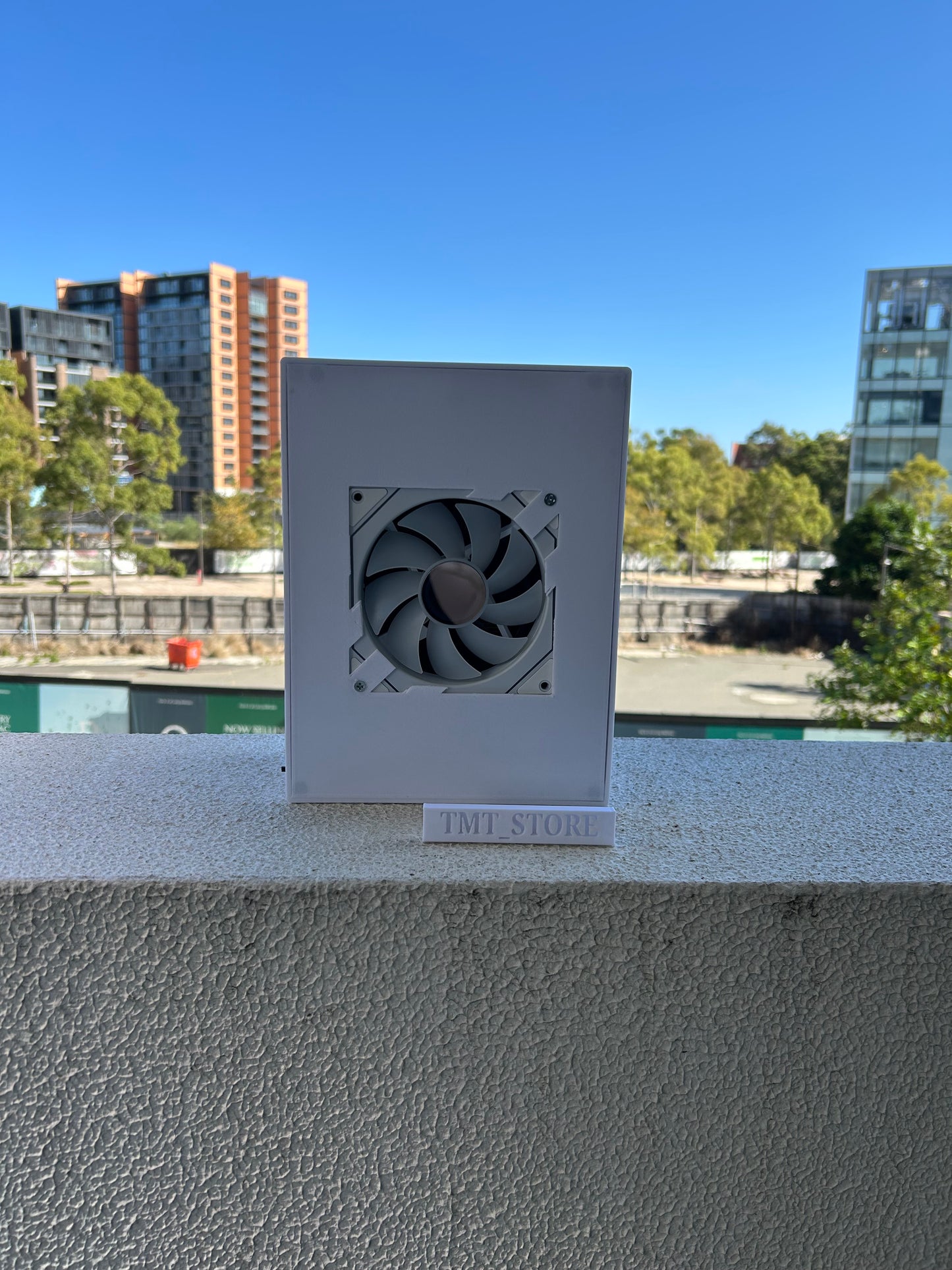 Mini itx pc case supports flex power supply