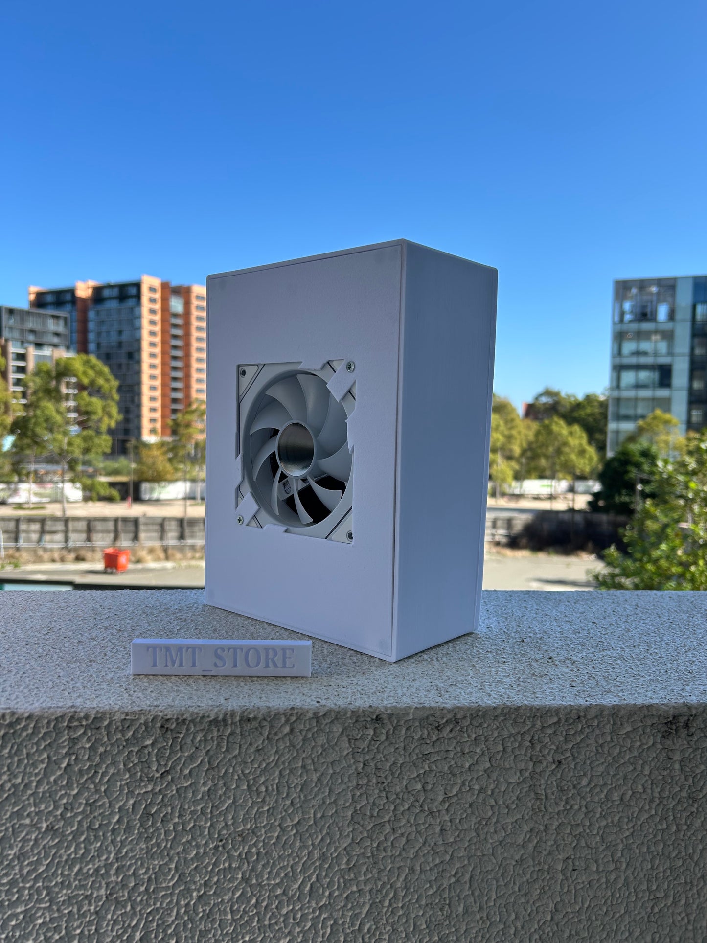 Mini itx pc case supports flex power supply