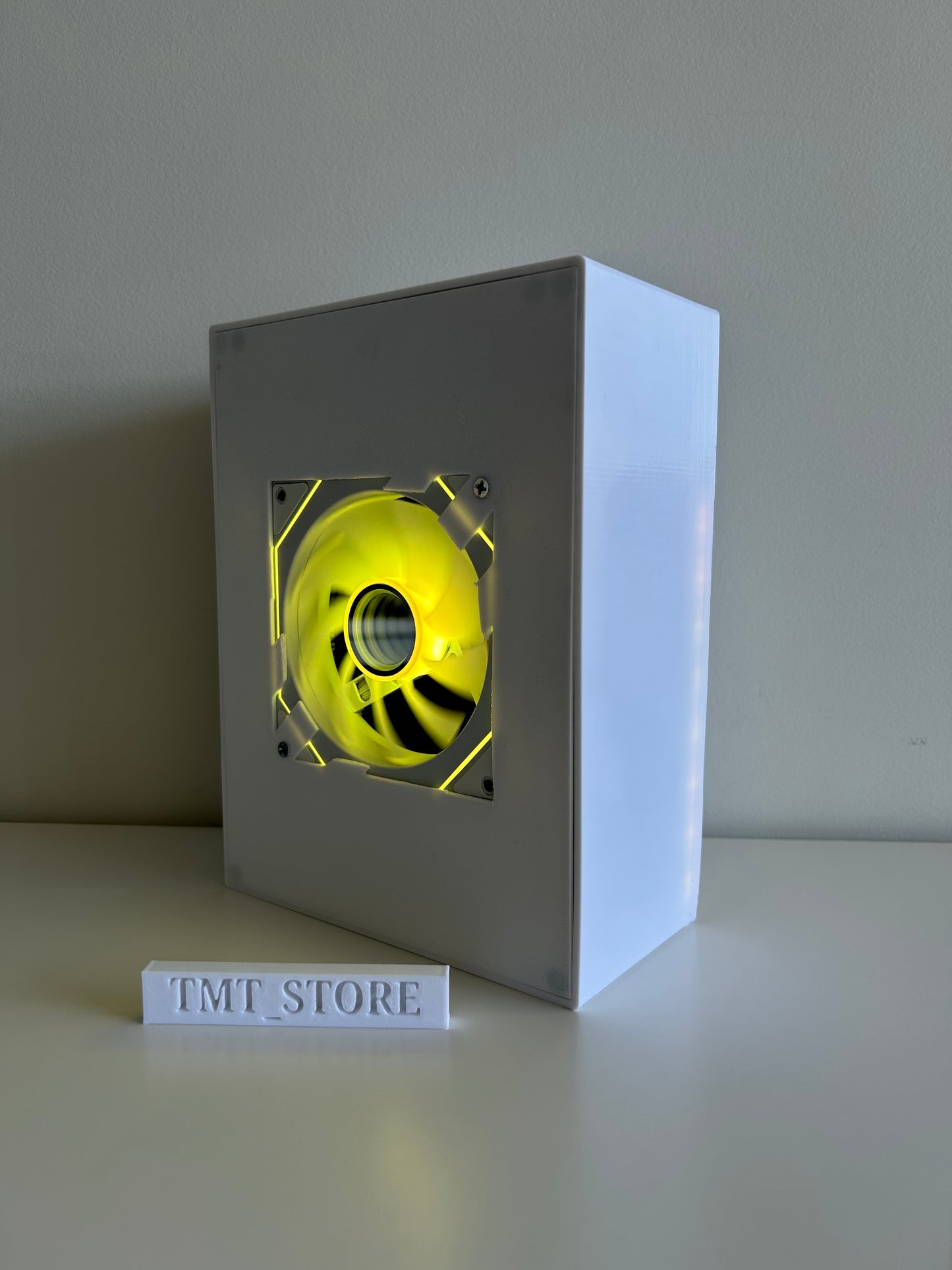 Mini itx pc case supports flex power supply